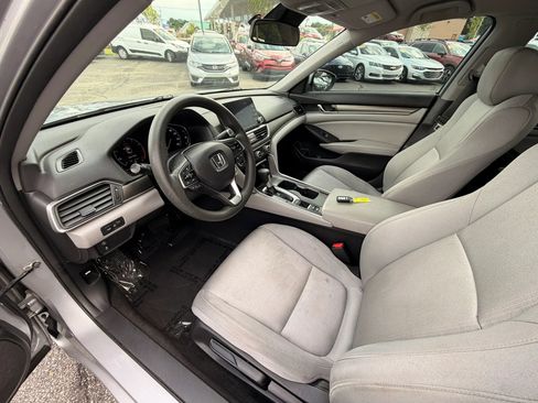 Used 2018 Honda Accord LX image 13