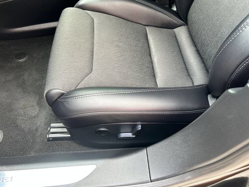 Used 2018 Tesla Model S 75D AWD/4WD image 29