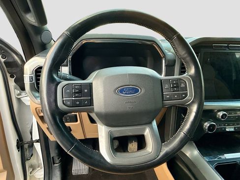 Used 2022 Ford F150 Lariat w/ Equipment Group 501A Mid image 12