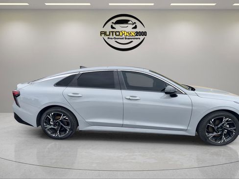 Used 2025 Kia K5 GT-Line w/ GT-Line Premium Package FWD image 8