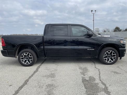 Used 2025 RAM 1500 Laramie w/ Laramie Southwest Edition AWD/4WD image 3