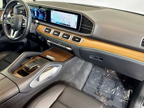 Used 2022 Mercedes-Benz GLE 350 GLE 350 4MATIC SUV w/ Premium Package image 28