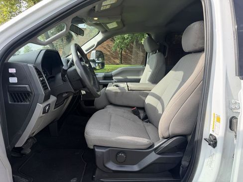 Used 2021 Ford F250 XLT AWD/4WD image 6