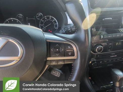 Used 2023 Lexus GX 460 Luxury w/ Accessory Package AWD/4WD image 17