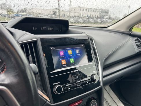 Used 2018 Subaru Crosstrek 2.0i Premium w/ Moonroof Package image 11