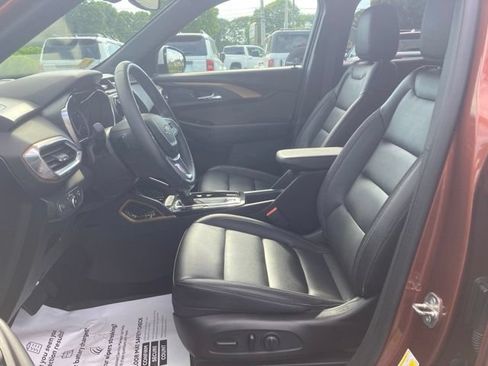 Used 2021 Chevrolet TrailBlazer ACTIV w/ Sun and Liftgate Package AWD/4WD image 15
