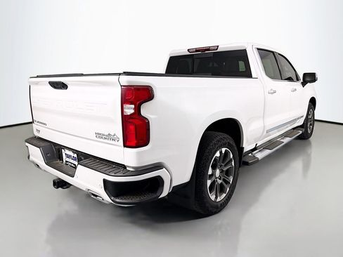 Used 2024 Chevrolet Silverado 1500 High Country w/ Technology Package image 7