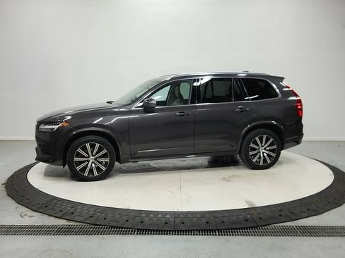 Used 2023 Volvo XC90 B6 Core AWD/4WD image 5