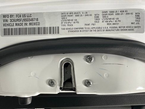 Used 2025 RAM 2500 Laramie image 11