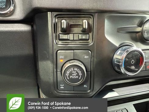 Certified 2024 Ford F350 Platinum w/ Tremor Off-Road Package image 38