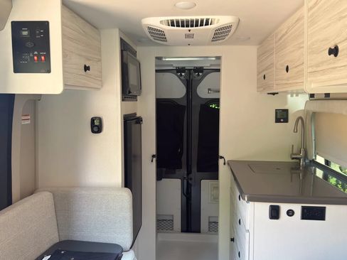 Used 2023 RAM ProMaster 1500 w/ Premium Convenience Group (B) FWD image 20