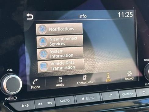 New 2025 Nissan Pathfinder SV w/ SV Premium Package image 40