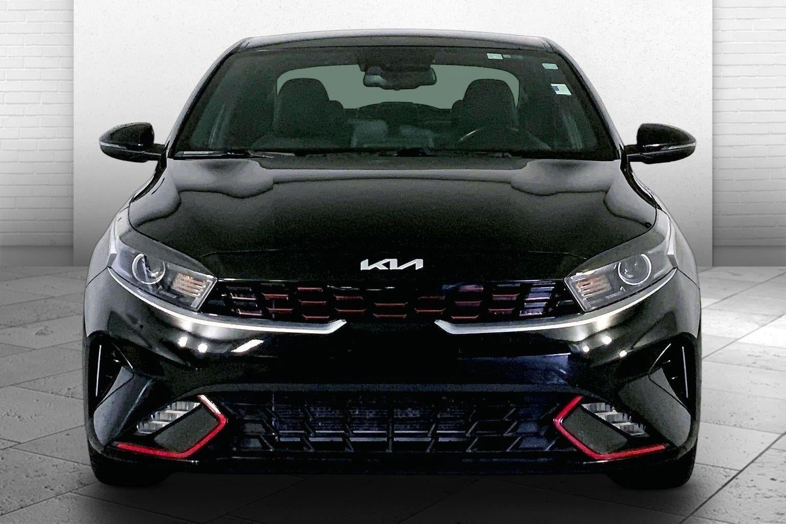 Used 2023 Kia Forte GT-Line FWD image 2