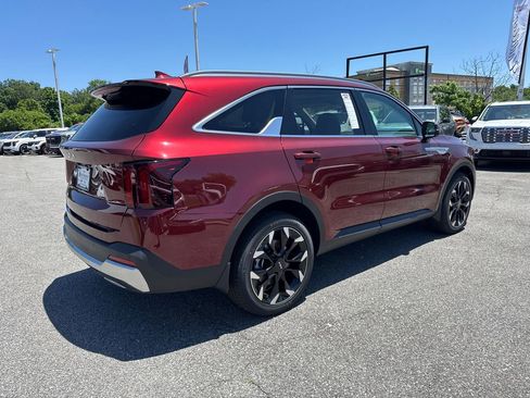 New 2025 Kia Sorento EX w/ Panoramic Sunroof Package image 3