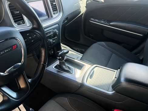 Used 2022 Dodge Charger SXT image 17