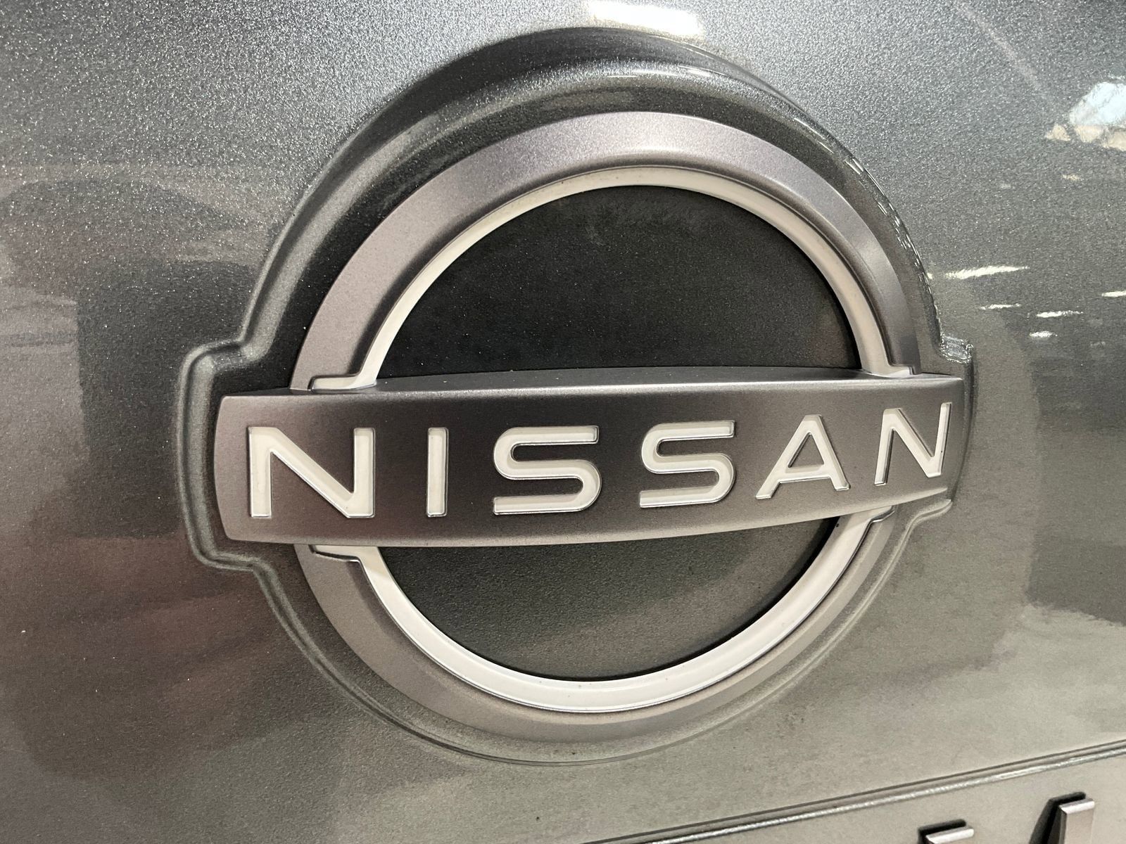 Used 2025 Nissan Rogue SV AWD/4WD image 29
