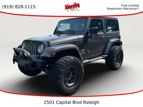 Used 2018 Jeep Wrangler Sahara w/ Connectivity Group AWD/4WD image 1