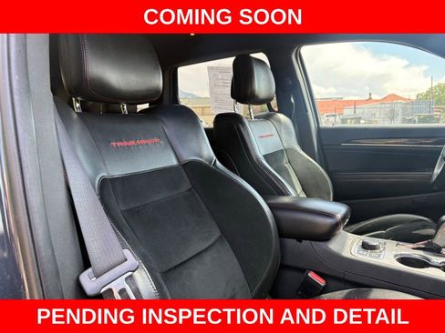 Used 2017 Jeep Grand Cherokee Trailhawk AWD/4WD image 13