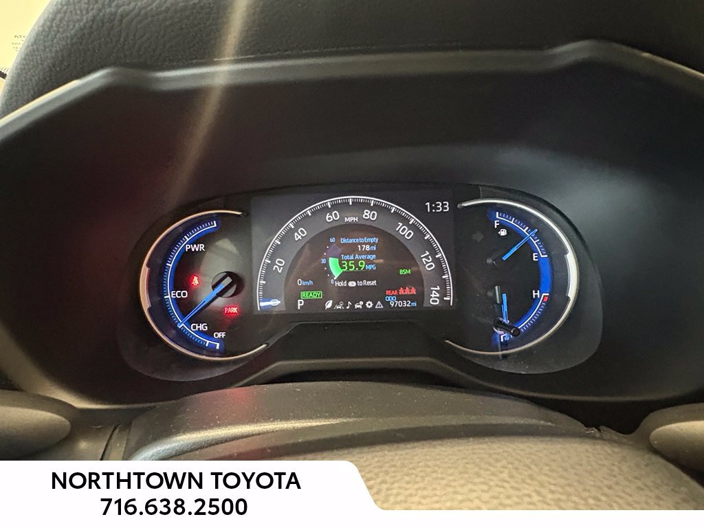 Used 2023 Toyota RAV4 XLE AWD/4WD image 29