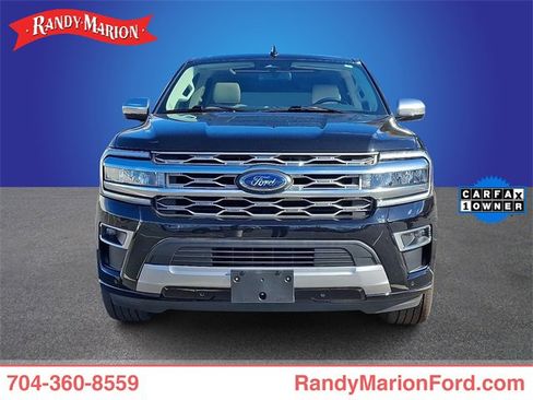 Used 2024 Ford Expedition Platinum image 2