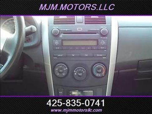 Used 2010 Toyota Corolla S image 21