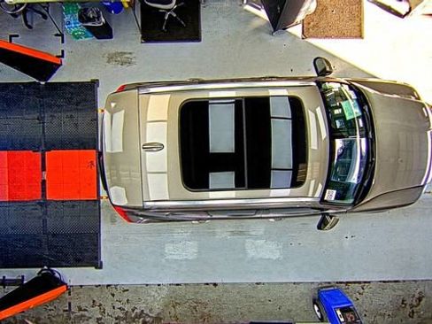 Used 2021 Volvo XC40 T5 Inscription w/ Protection Package Premier image 8