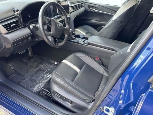Used 2025 Toyota Camry SE w/ Convenience Package image 27