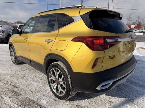 Used 2021 Kia Seltos SX w/ SX Sunroof Package image 7