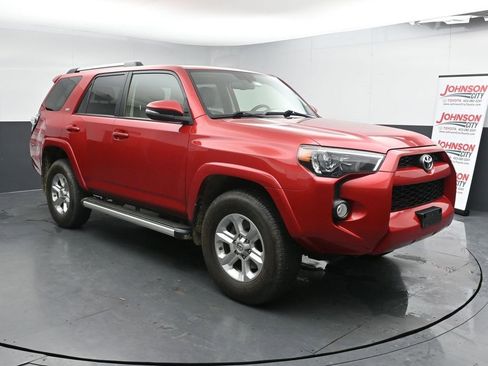 Used 2019 Toyota 4Runner SR5 Premium image 2