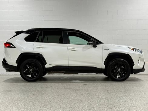 Used 2021 Toyota RAV4 XSE w/ XSE Grade Weather Package AWD/4WD image 5