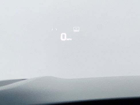 Used 2025 Cadillac Escalade ESV Sport Platinum w/ LPO, ONYX Package image 6