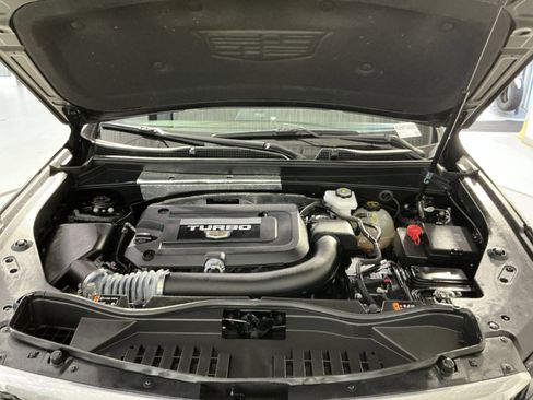 Used 2024 Cadillac XT4 Premium Luxury image 26