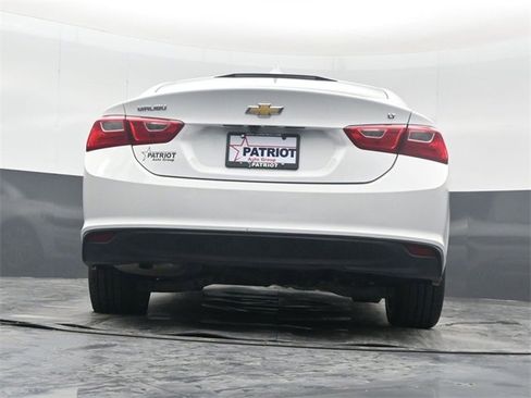 Used 2023 Chevrolet Malibu LT image 40