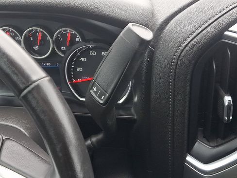 Used 2020 Chevrolet Silverado 1500 LT Trail Boss image 16