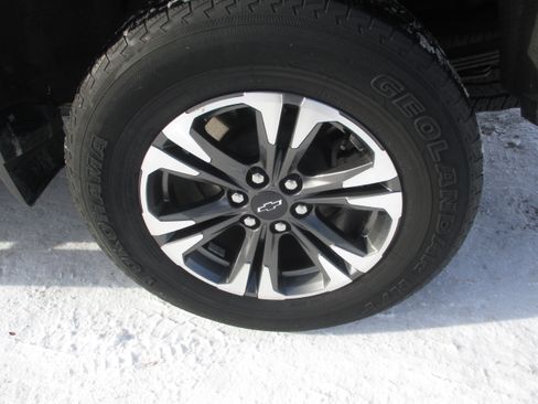 Used 2021 Chevrolet Colorado Z71 image 9