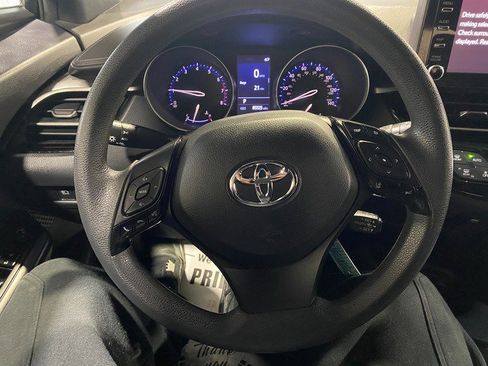 Used 2019 Toyota C-HR LE image 20
