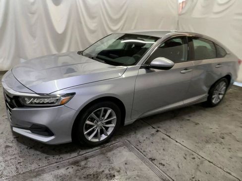 Certified 2021 Honda Accord LX image 4