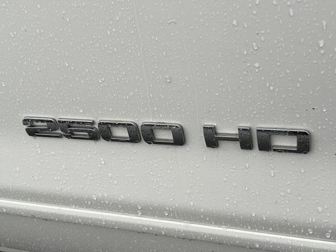 Used 2017 Chevrolet Silverado 2500 LT image 10