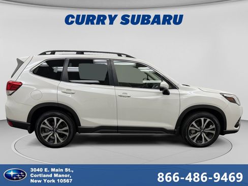 Used 2023 Subaru Forester Limited AWD/4WD image 6