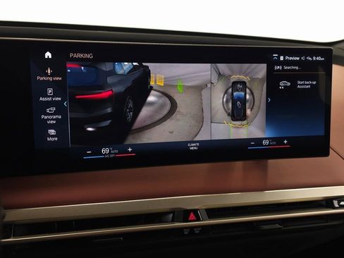 Used 2023 BMW iX xDrive50 w/ Premium Package image 36