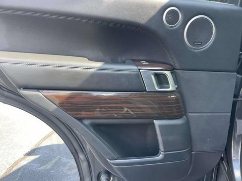 Used 2016 Land Rover Range Rover HSE AWD/4WD image 12
