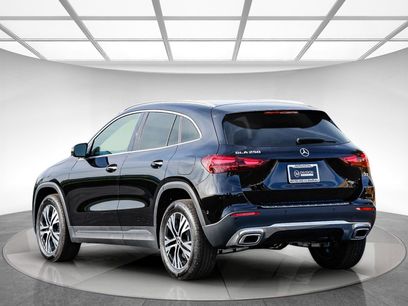 New 2025 Mercedes-Benz GLA 250