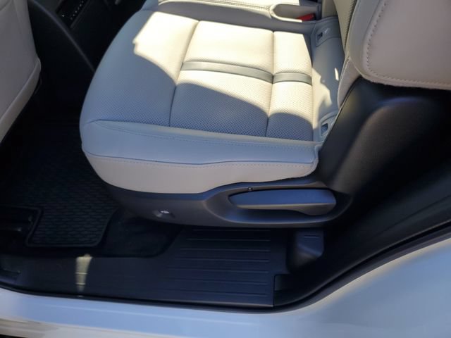 Certified 2026 MAZDA CX-90 3.3 Turbo w/ Preferred Package AWD/4WD image 15