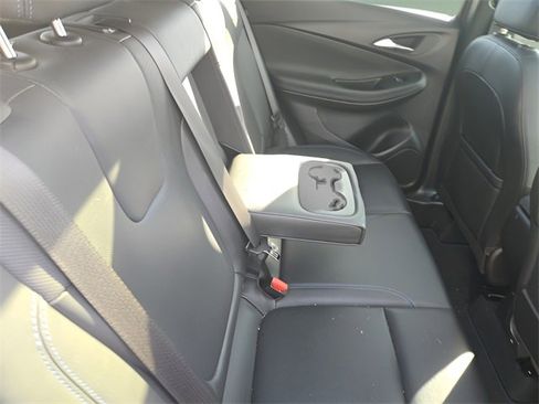 Used 2025 Buick Encore GX Sport Touring w/ Experience Buick Package image 29