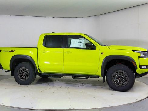 New 2026 Nissan Frontier PRO-4X w/ Pro Premium Package image 8