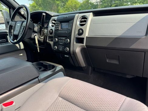 Used 2013 Ford F150 XLT w/ Luxury Equipment Group RWD image 15