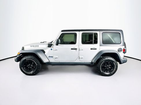 Used 2023 Jeep Wrangler Unlimited w/ 8.4" Radio Group image 4