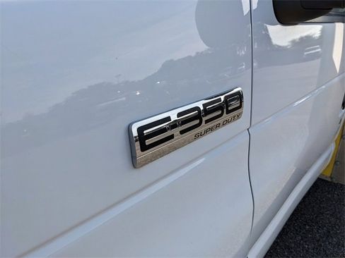Used 2023 Ford E-350 and Econoline 350 Super Duty w/ Driver's Safety Package image 10
