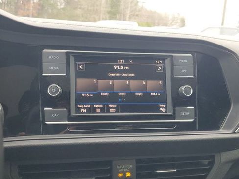 Used 2019 Volkswagen Jetta SE image 20