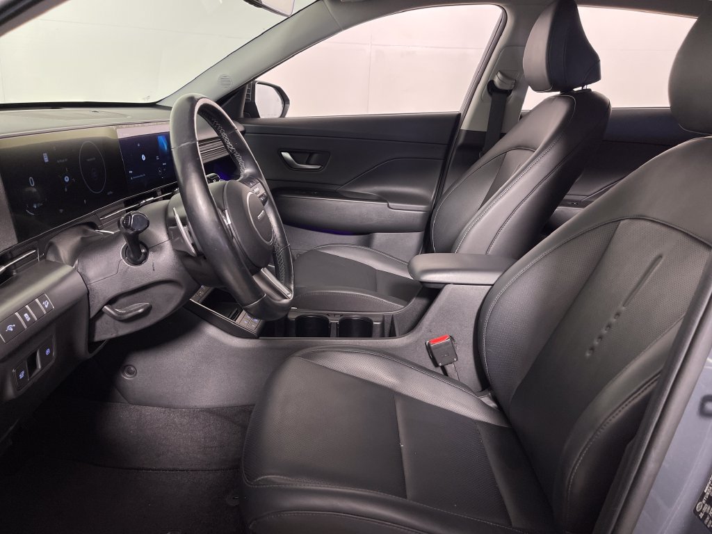 Certified 2024 Hyundai Kona Limited FWD image 13